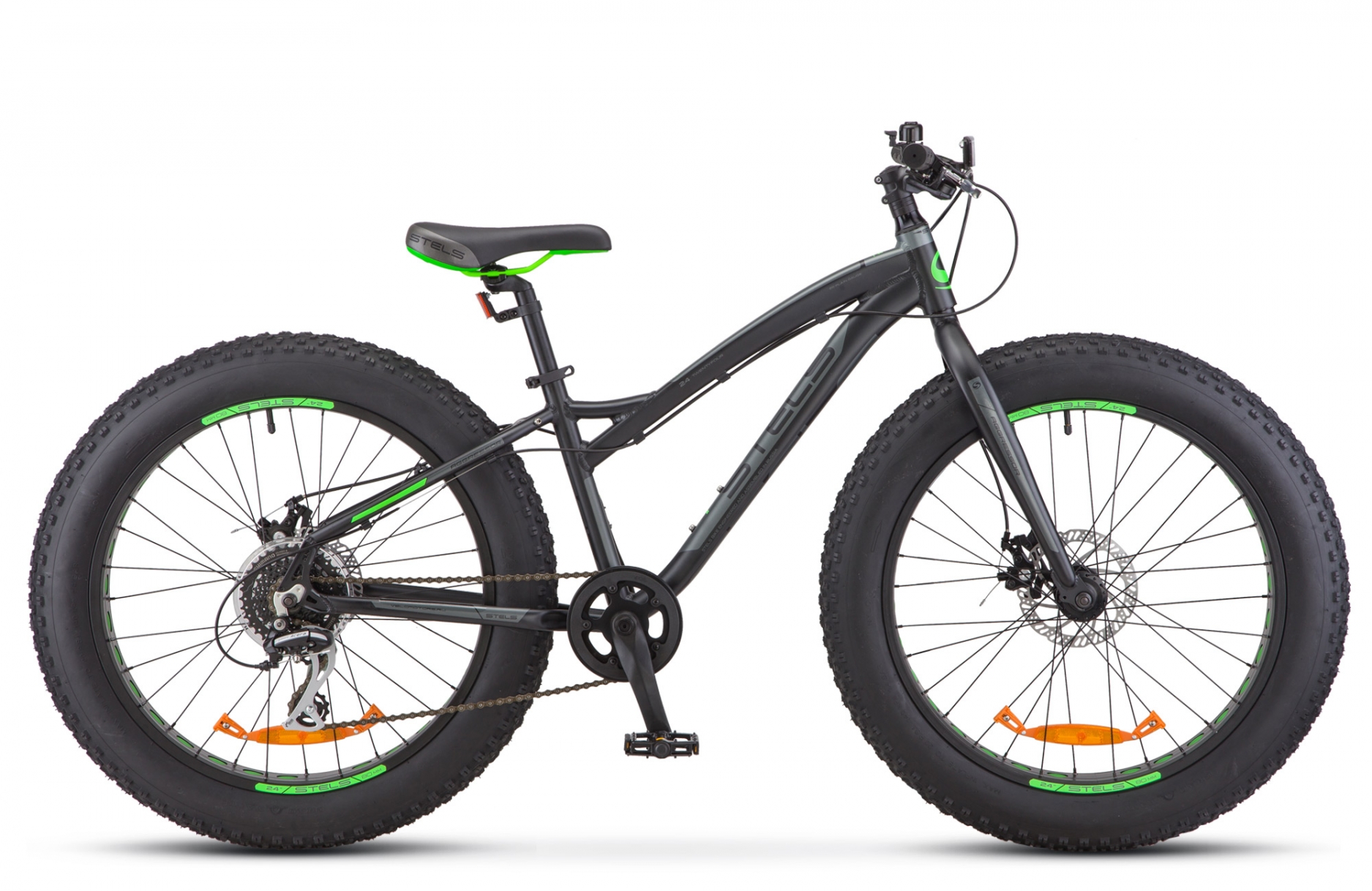 Aggressor D 24 V010